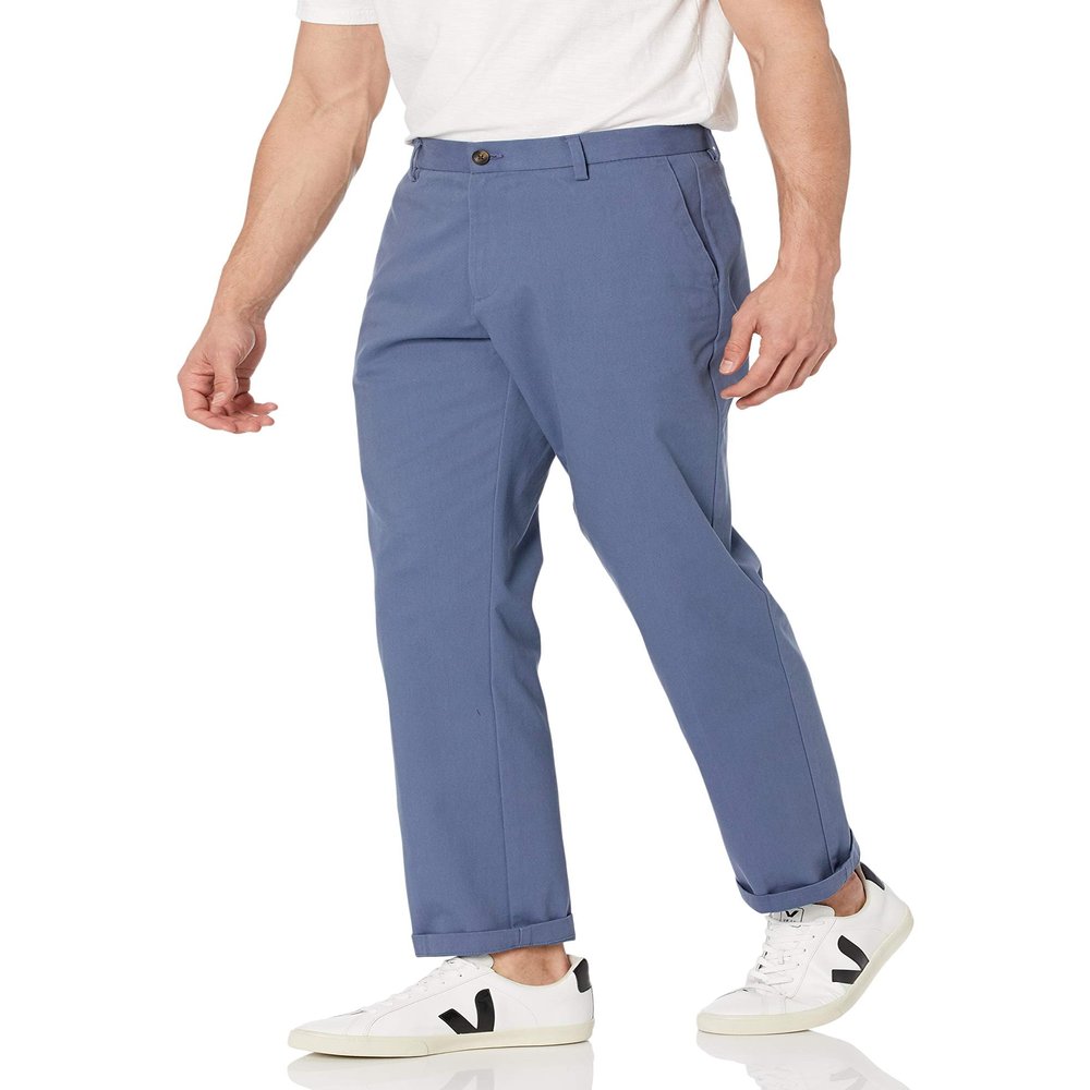 Amazon Essentials Men's Classic-Fit Wrinkle-Resistant Flat-Front Chino Pant (Available in Big & Tall), Indigo, 42W x 30L