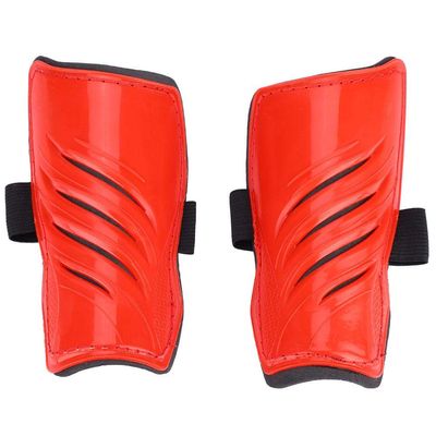 Shin Pads, Soccer Shin Guards, Lightweight 5.91 X 3.07 X 1.18Inch for Practice Soccer Players(red)