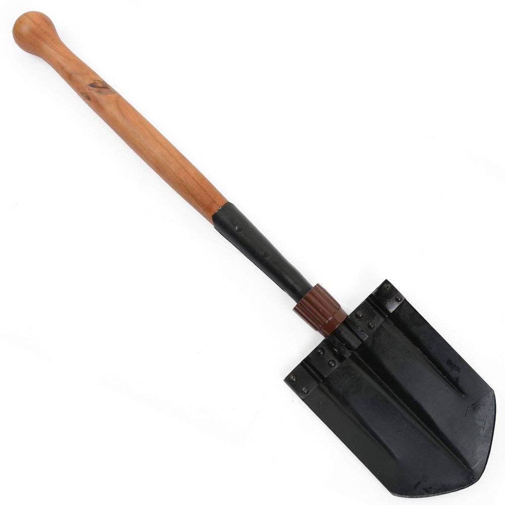 Epic Militaria WW2 German Folding Shovel
