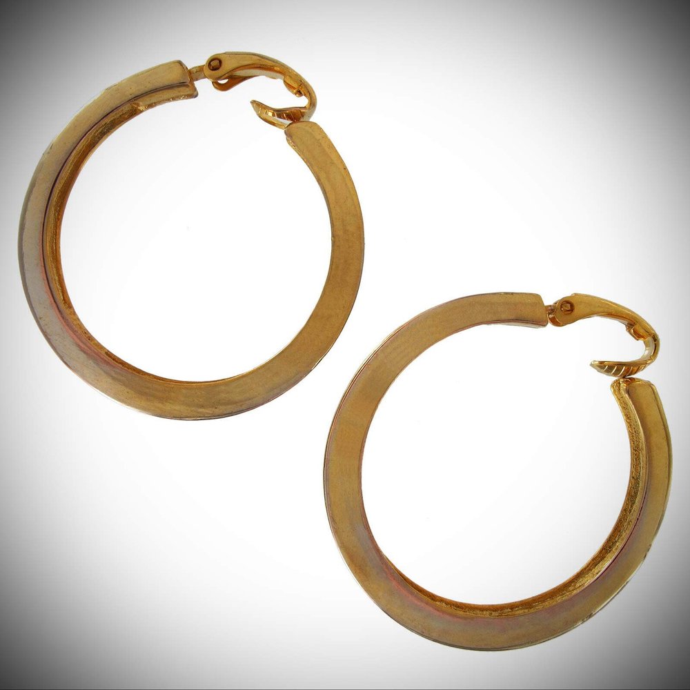 Gold Tone Ribbed Stripe Etched Clip Earrings For Women Statement Chunky Crystal Fashion Jewelry 1 1/4"