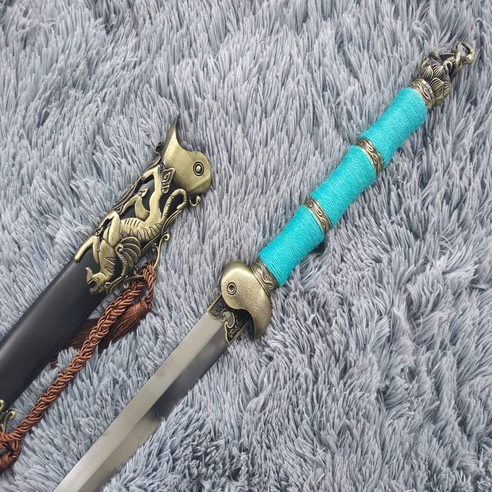 Custom Handmade Damascus Steel Handmade Chinese Eight Trigrams Tai chi Sword Sharp Blade