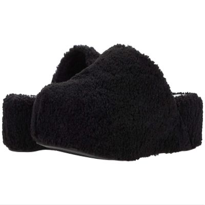 FARYL by Farylrobin Kaiden Black Faux Fur 11 M