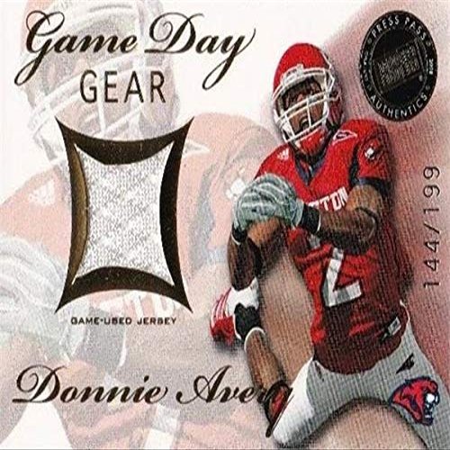 Sports Memorabilia Autograph Warehouse 571752 Houston Cougars Donnie Avery Player Worn Jersey Patch Football Card - 2008 Press Pass SE Rookie No.GDGDA