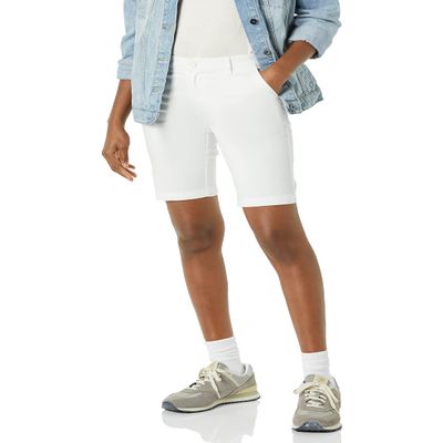 Amazon Essentials Women's Mid-Rise Slim-Fit 10" Inseam Bermuda Khaki Shorts, White, 2