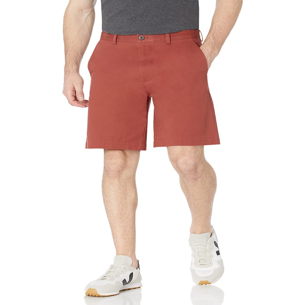 Amazon Essentials Men's Classic-Fit 9" Chino Shorts, Rust, 30