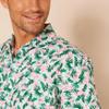 Amazon Essentials Men's Regular-Fit Short-Sleeve Print Shirt, Pastel Green Flamingo, Large view 4