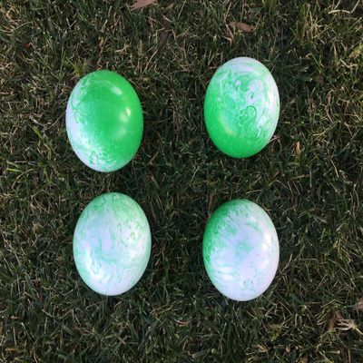 BuyBocceBalls Listing - Unique Bocce Set - 4 Pack of 107mm Marbleized Green and White Balls