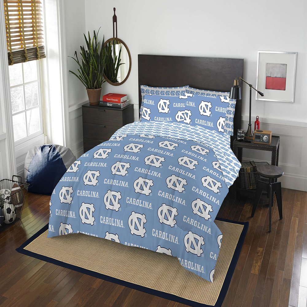 Northwest NCAA North Carolina Tar Heels Unisex-Adult Bed in a Bag Set, Queen, Rotary