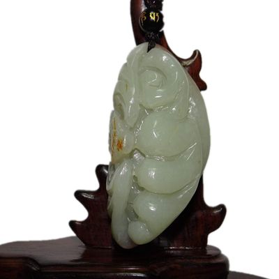 2.6" China Certified Nature Hetian Nephrite Jade Blessing Bat and Ruyi Hand Carved Necklace Pendant 7461