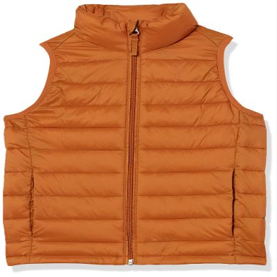 Amazon Essentials Boys' Lightweight Water-Resistant Packable Hooded Puffer Vest, Light Brown, Medium