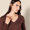 Amazon Essentials Women's Lightweight Long-Sleeve V-Neck Tunic Sweater (Available in Plus Size), Dark Chestnut Brown Heather, Medium view 4