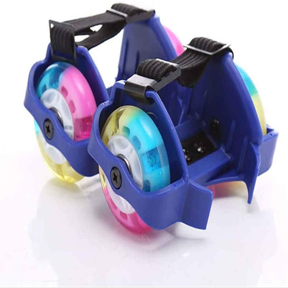 Durable Roller Skates, Skating ShoesAdjustable Strap Flashing Wheels ShoeSports Entertainment Toys for Children Over 6 Years Old,Blue