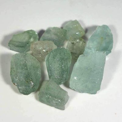 102.30 Cts New Lot A+ Raw Aquamarine Rough Crystals, Rough Aquamarine, Natural Gemstone, Aquamarine Supply, March Birthstone, Crystals for Jewelry, Raw Crystals for Pendant, Aquamarine Rough, 8-10pcs