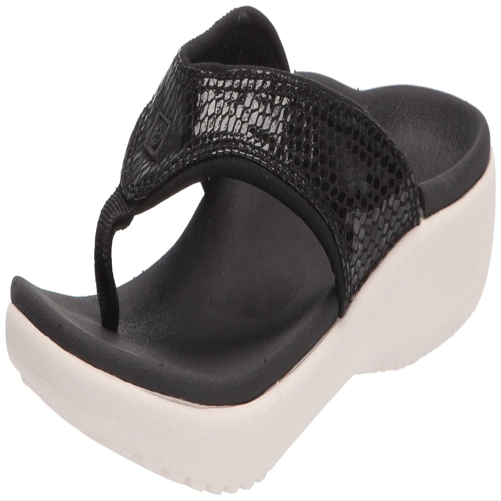 Spenco Women's Yumi Gecko Sandal, Black,7