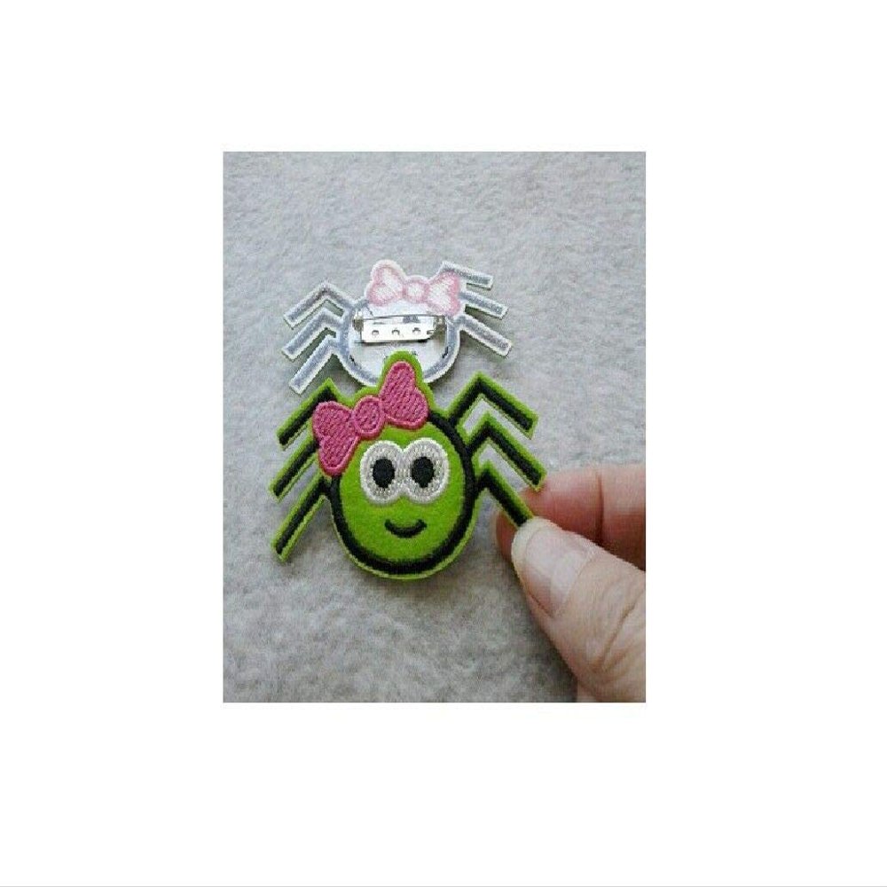 Spider - Pink Bow - Insect - Halloween - Pin Brooch - Jewlery