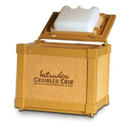INTRUDER CrawlerCrib Nightcrawler Worm Bait Box, Keeps Bait Fresh, Packed with Good N' Lively Worm Bedding, Small Medium Large Deluxe (Standard Single Door w/Chiller)