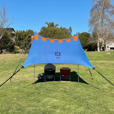 Neso Sidelines 1 Sports Tent - Lightweight and Portable Sun Shelter and Shade Tent for Outdoor Activities - Patented Reinforced Corners - UPF 50+ Sun Protection - 5.5 ft Tall, 7 x 4.5 ft - Checkers