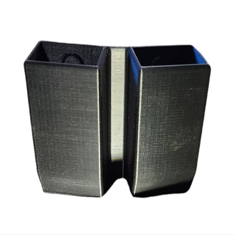 Double Magazine Pouch (OWB) for Springfield Hellcat Magazines, 2 in a Row. Adjustable Belt Loops fit: 1.5 inch and 1.75 inch Belts.