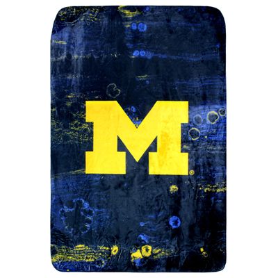 College Covers Everything Comfy Michigan Wolverines Color Swept Soft Throw Blanket, 42" x 60"