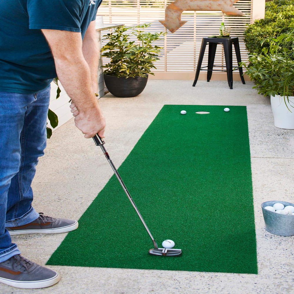 Rugs.com - 10' Golf Putting Green Mat Rug Perfect for Indoor/Outdoor Practice. 3 Golfballs Included