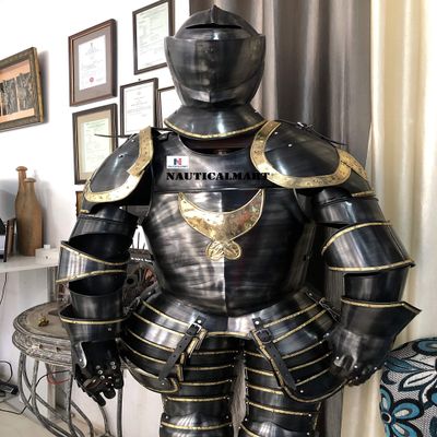 Nautical-Mart Classic Life Size 6ft 16th-Century Italian Armor Sculpture Statue Wearable Costume
