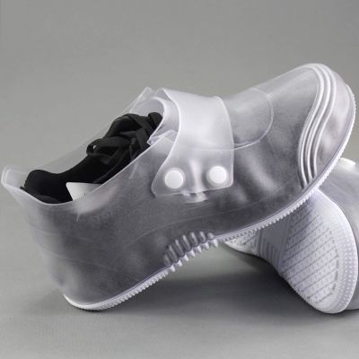 YXYECEIPENO Rain Shoe Cover Men's and Women's Shoe Covers Waterproof Rain Pull-Resistant, High-Elastic Silicone Material Soft, Tough and Easy to Wear (Color : Clear, Size : Medium)