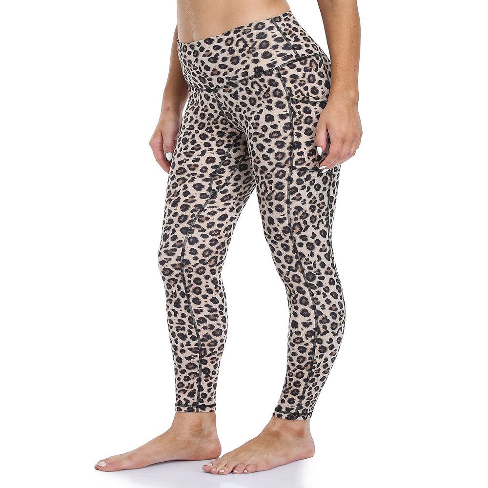 Colorfulkoala Women's High Waisted Tummy Control Workout Leggings 7/8 Length Yoga Pants with Pockets (S, Leopard)