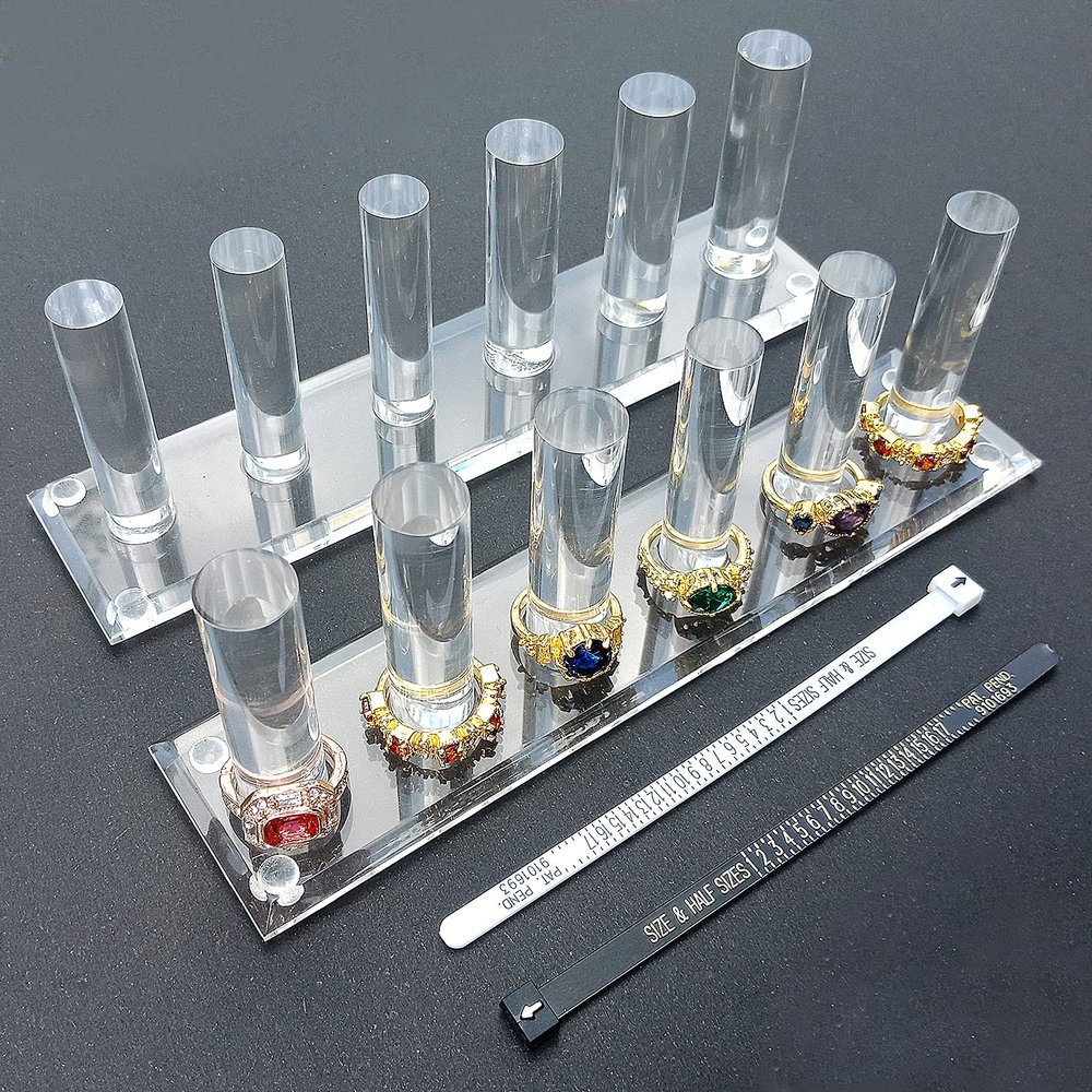 2 PCs Hand Ring Holder Jewelry Stand, Storage Display Stands Crystal Clear Acrylic Finger Jewelry/Wedding Ring Support Decorative for Women Girls Room