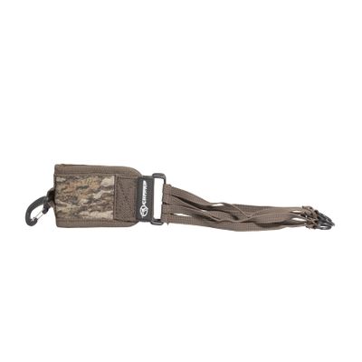 Cupped Waterfowl Metal Loop Duck Strap, Non-Slip Ring Duck Carrier with 8 Powder Coated Steel Loop Connections, Mossy Oak Bottomland Camo