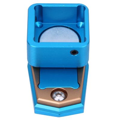 VBESTLIFE Billiard Chalk Case,Mini Portable Magnetic Billiard Chalk Case Box with Fixed Clip Pool Snooker Sports Accessories(blue)