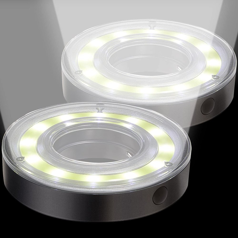 Retisee Night Golf Lights LED Glowing Putting Green Flags and Poles Glowing Hole Lights for Night Golf Party Camping(2 Pieces)