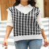 HOCOSIT Women's Houndstooth Knitted Vest Sweater V Neck Pullover Vintage Sleeveless Crop Knitwear White view 3