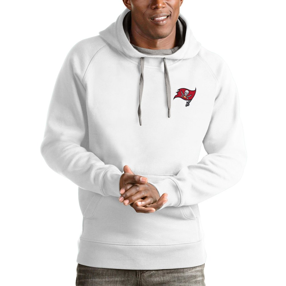 Antigua Men's White Tampa Bay Buccaneers Victory Pullover Hoodie