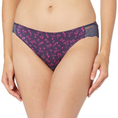 Maidenform Women's Comfort Devotion Lace Back Tanga 40159
