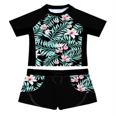 Yartina Kids Girls Rash Guard Swimsuit 2Pcs Sets Floral Print Short Sleeve Shirt with Booty Shorts Tankini Black 10