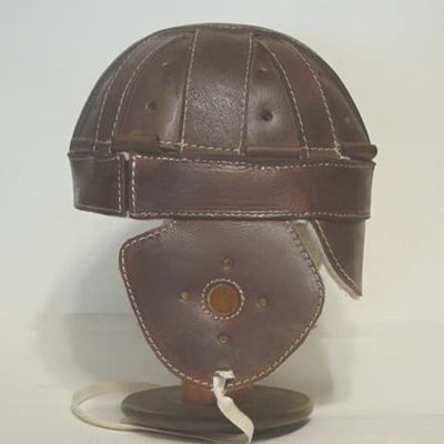 Dog Ear Leather Football Helmet (1915-1924) Adult