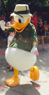SPOTSOUND Donald Duck REDBROKOLY Mascot dressed as an explorer