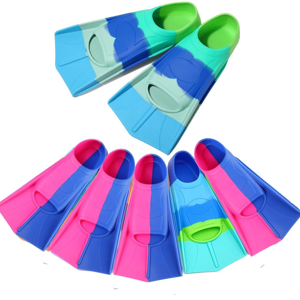 Foyinbet Kids Swim Fins,Short Youth Flippers Swimming Training Fins for Lap Swimming for Children Girls Boys Beginners Small
