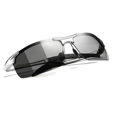 coolpandas Photochromic Sunglasses for Men Women Cycling Sunglasses Sport Driving Fishing Cycling Anti-glare glasses