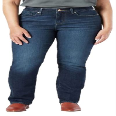 LEVI STRAUSS SIGNATURE Gold Women's '03 Essential Mid Rise Straight Jeans