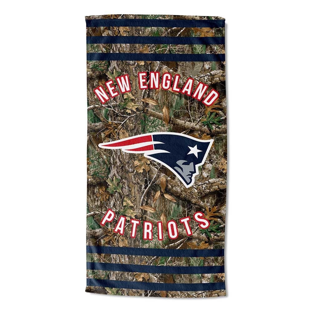 Northwest NFL New England Patriots Unisex-Adult Beach Towel, 30" x 60", Realtree Camo Stripes