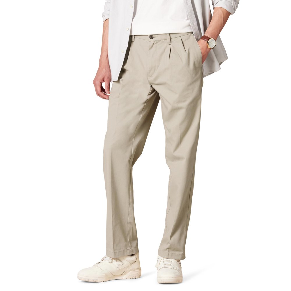 Amazon Essentials Men's Classic-Fit Wrinkle-Resistant Pleated Chino Pant (Available in Big & Tall), Khaki Beige, 48W x 32L