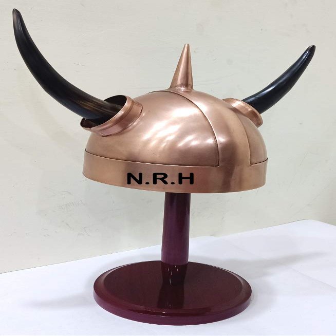 Nautical Replica Hub Copper Viking with Horns Medieval King Armor Helmet Costume Halloween Helmet With Wooden Stand