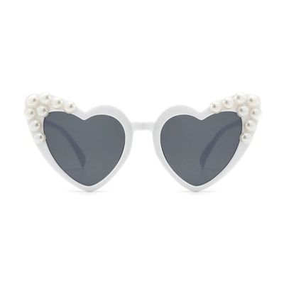 willochra Cute love heart shape Toddler Kids Baby Girls Pearl cat eye Handmade UV 400 Protection Sunglasses Hfor Beach Party Outdoors (white)