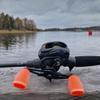 13 Fishing - Modus R2 - Radioactive - Baitcast Reel - 7.3:1 Gear Ratio - Right Hand Retrieve (Fresh) - MODRO2-7.3-RH view 2