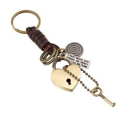 Retro Leather Keychain Alloy Keyring Backpack Decorative Pendant, Heart-Shaped Lock Ornaments for Men and Women (Color : Gold, Size : 4.3in)