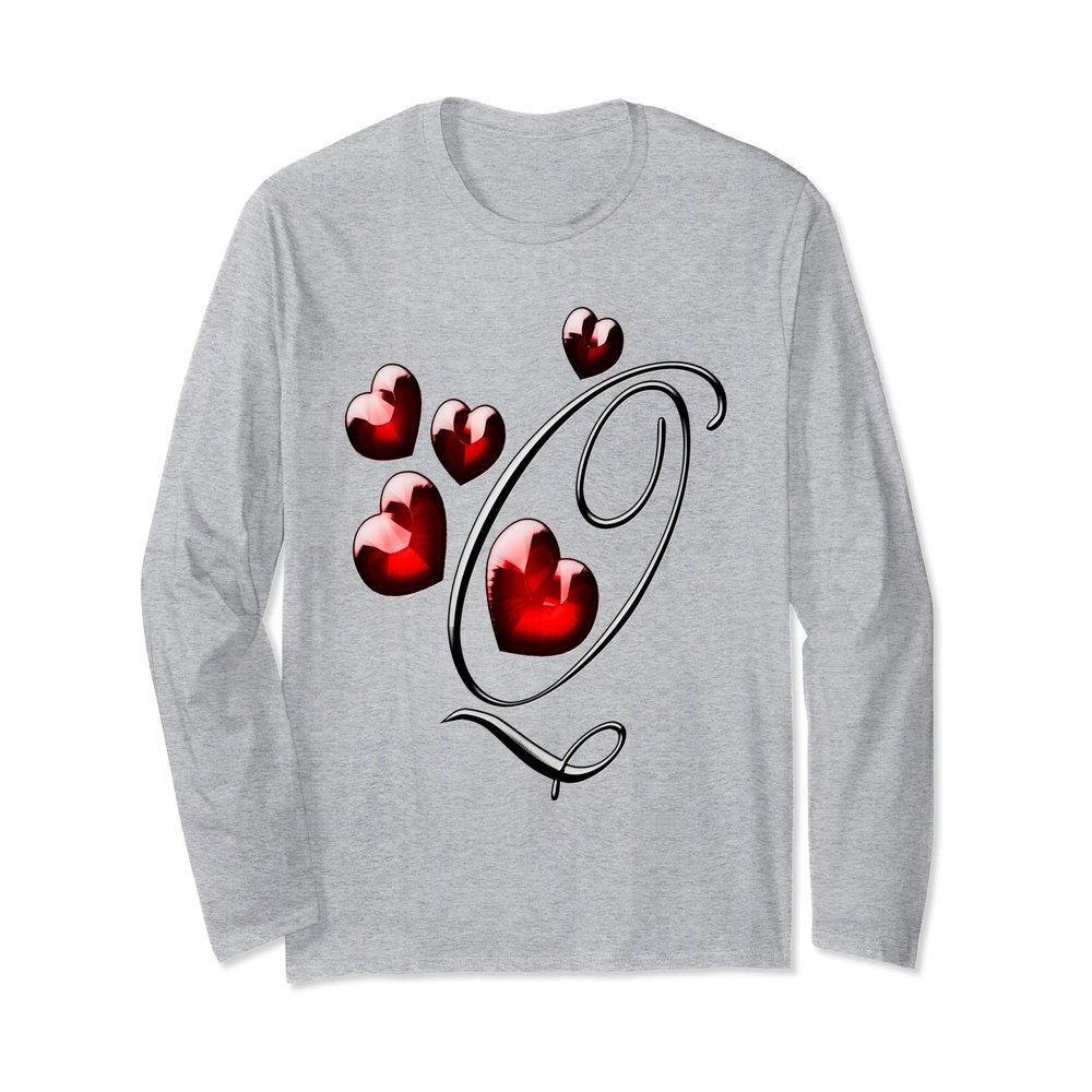 alphabet letter Q and red hearts Long Sleeve T-Shirt