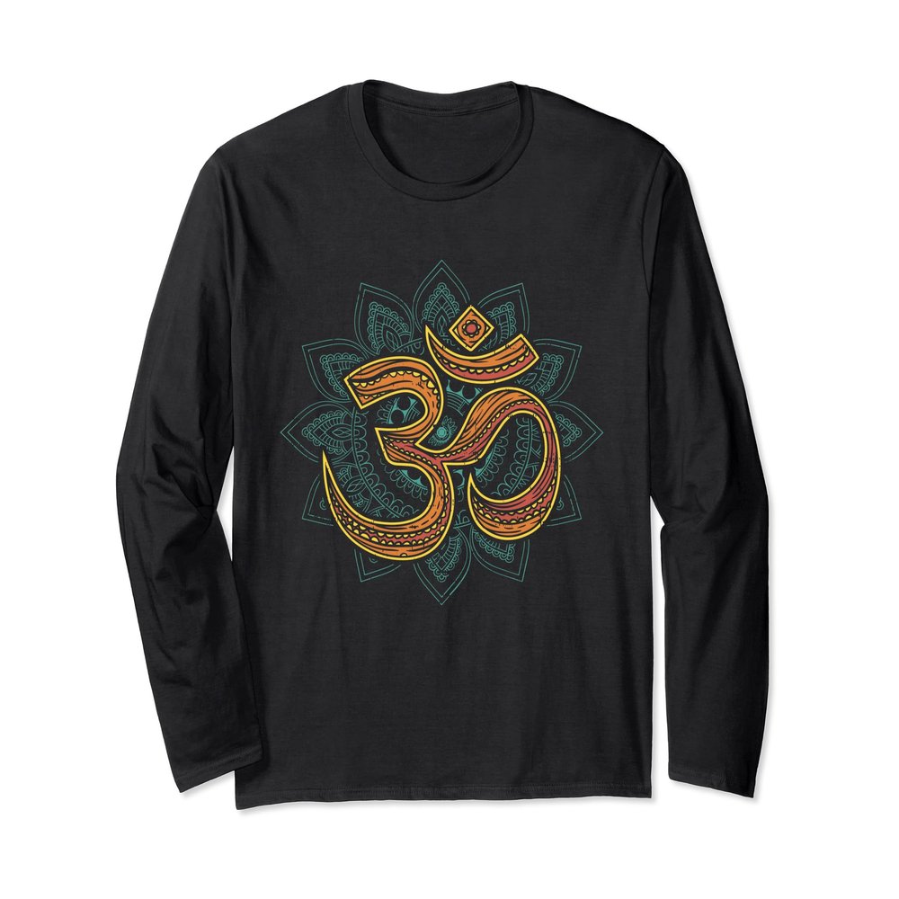 Aum Mandala Boho Buddha OM primal sound meditation Long Sleeve T-Shirt