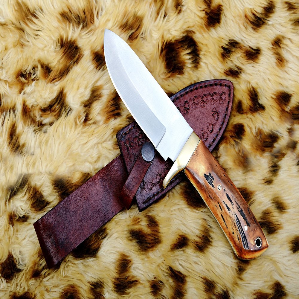 Custom handmade D2 steel Fixed blade Hunting knife