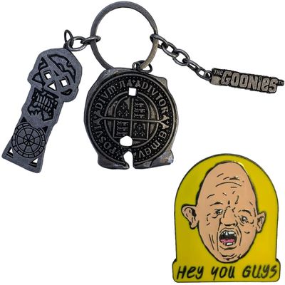Factory Entertainment The Goonies Collector Home System Keychain and Pin Set